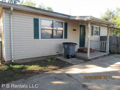 Main picture of 308 NW 12th St