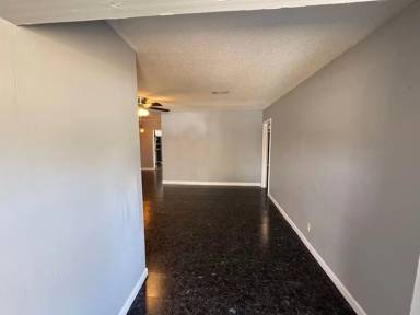 Main picture of 333 Edge Ave