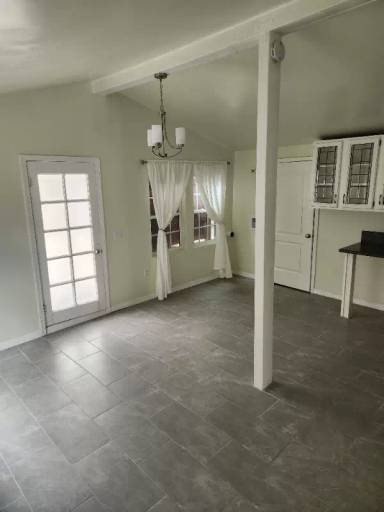 Main picture of 3815 Gundry Ave