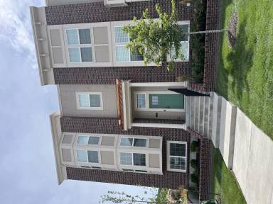 Main picture of 3015 Swift Ave