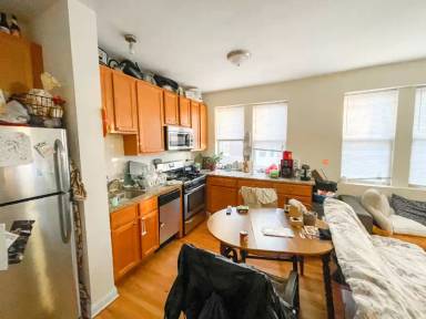 Main picture of 3003 N Spaulding Ave