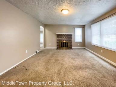 Main picture of 1512 N Woodridge Ave