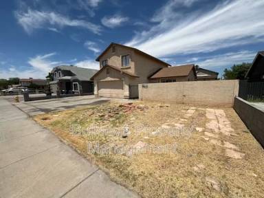 Main picture of 8802 W Wilshire Dr