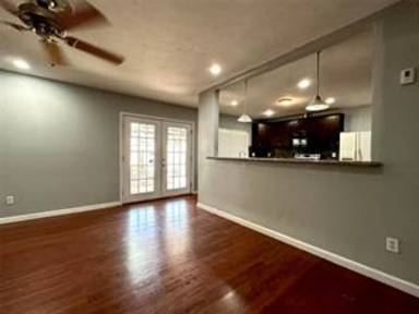 Main picture of 3401 Tarkio Rd