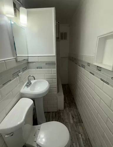 Main picture of 440 Norwich Ave
