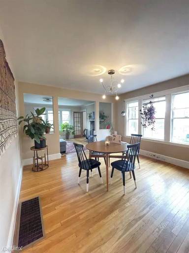 Main picture of 34 Oakley Rd