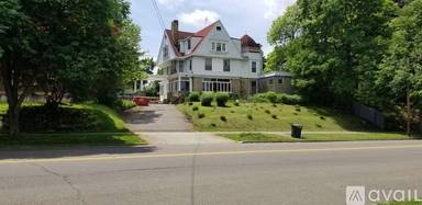 Main picture of 19 Grand Blvd
