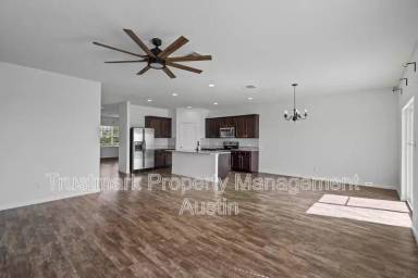 Main picture of 13913 Sherri Berry Way