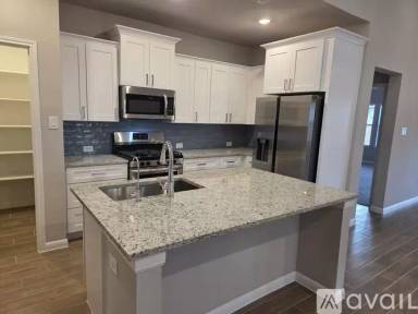 Main picture of 208 Comet Pointe Dr