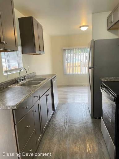 Main picture of 21813 125th St E