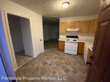 Main picture of 436 1/2 Seaboard Ave