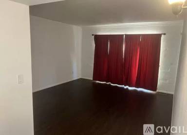 Main picture of 2525 E Prince Rd