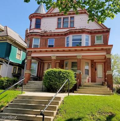 Main picture of 3113 W McKinley Blvd