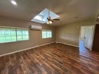 Main picture of 3132 McCullagh Rd