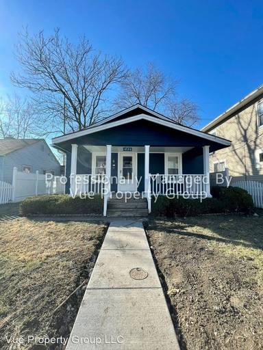 Main picture of 1820 Olive St