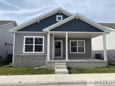 Main picture of 3016 NW Northwood Ln