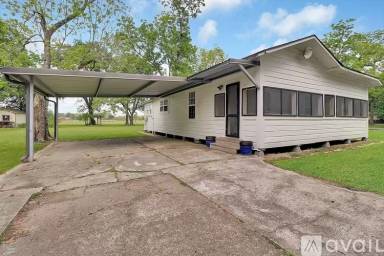 Main picture of 1540 Joe Miller Rd