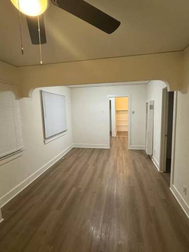Main picture of 2840 W 12th St