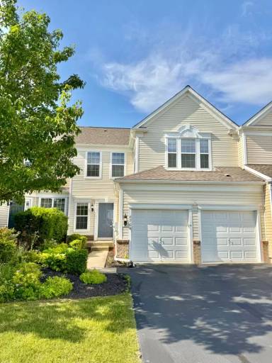 Main picture of 8704 Mayfair Ct