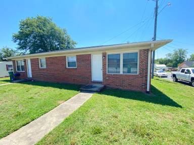 Main picture of 205 E Ridge Ave