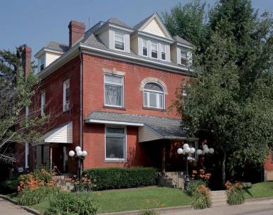 Main picture of 322 S Trenton Ave