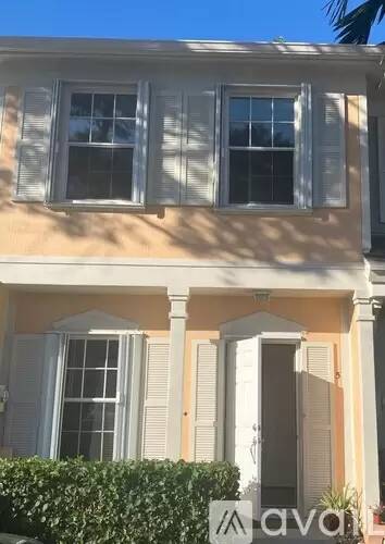 Main picture of 5 Fleming Ct