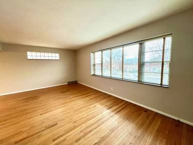 Main picture of 5014 Jamieson Ave