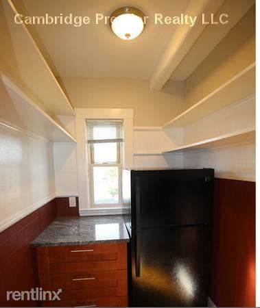 Main picture of 83 Conwell Ave