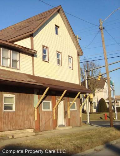 Main picture of 824 Main St