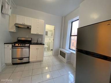 Main picture of 1427 York Ave