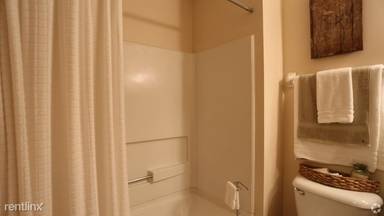 Main picture of 4600 Emerald Lakes Blvd