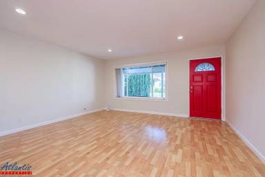 Main picture of 5820 Indian Ave
