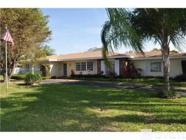 Main picture of 8340 SW 142nd St