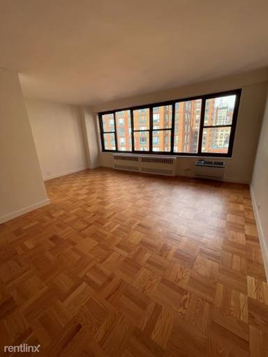 Main picture of 145 4th Ave Apartments