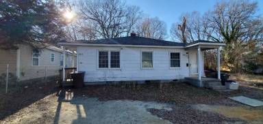 Main picture of 309 Winston St