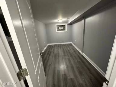 Main picture of 7316 S Maryland Ave