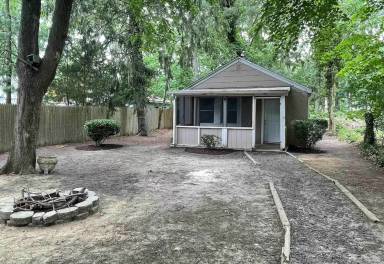 Main picture of 711 1st St