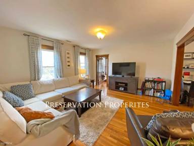 Main picture of 21 Ashmont Ave