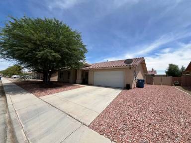Main picture of 11407 E 25th Pl