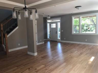 Main picture of 7323 N Jordan Ave