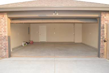Main picture of 5220 Marshall St