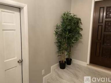 Main picture of 3010 Rosemary Ln
