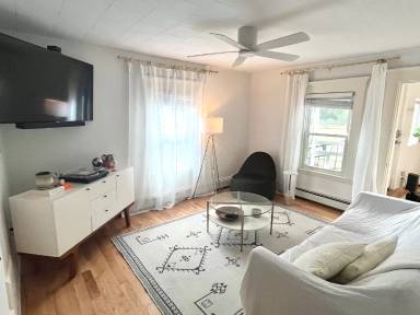 Main picture of 16 Everett Ave