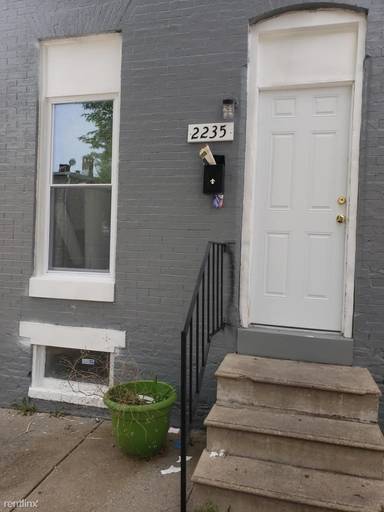 Main picture of 2235 Jefferson St