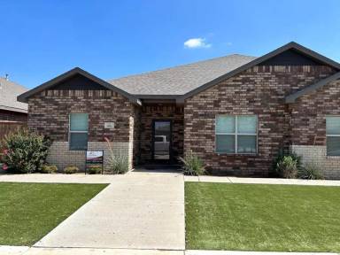 Main picture of 9609 Iola Ave