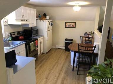 Main picture of 25 Franklin St
