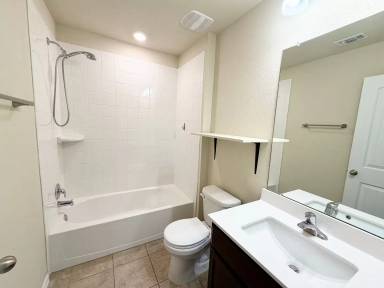 Main picture of 829 Ibis Falls Loop