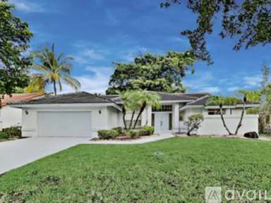 Main picture of 8013 NW 83rd St