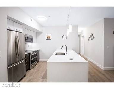 Main picture of 70 Bremen St