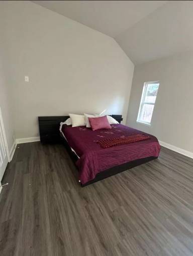 Main picture of 6510 Carisbrooke Ln